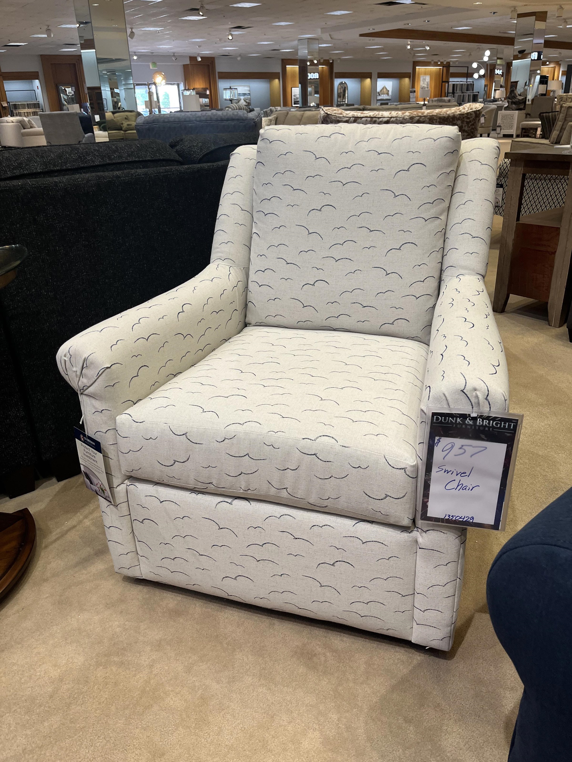 England Swivel Chair 1350429 Swivel Chair Dunk Bright